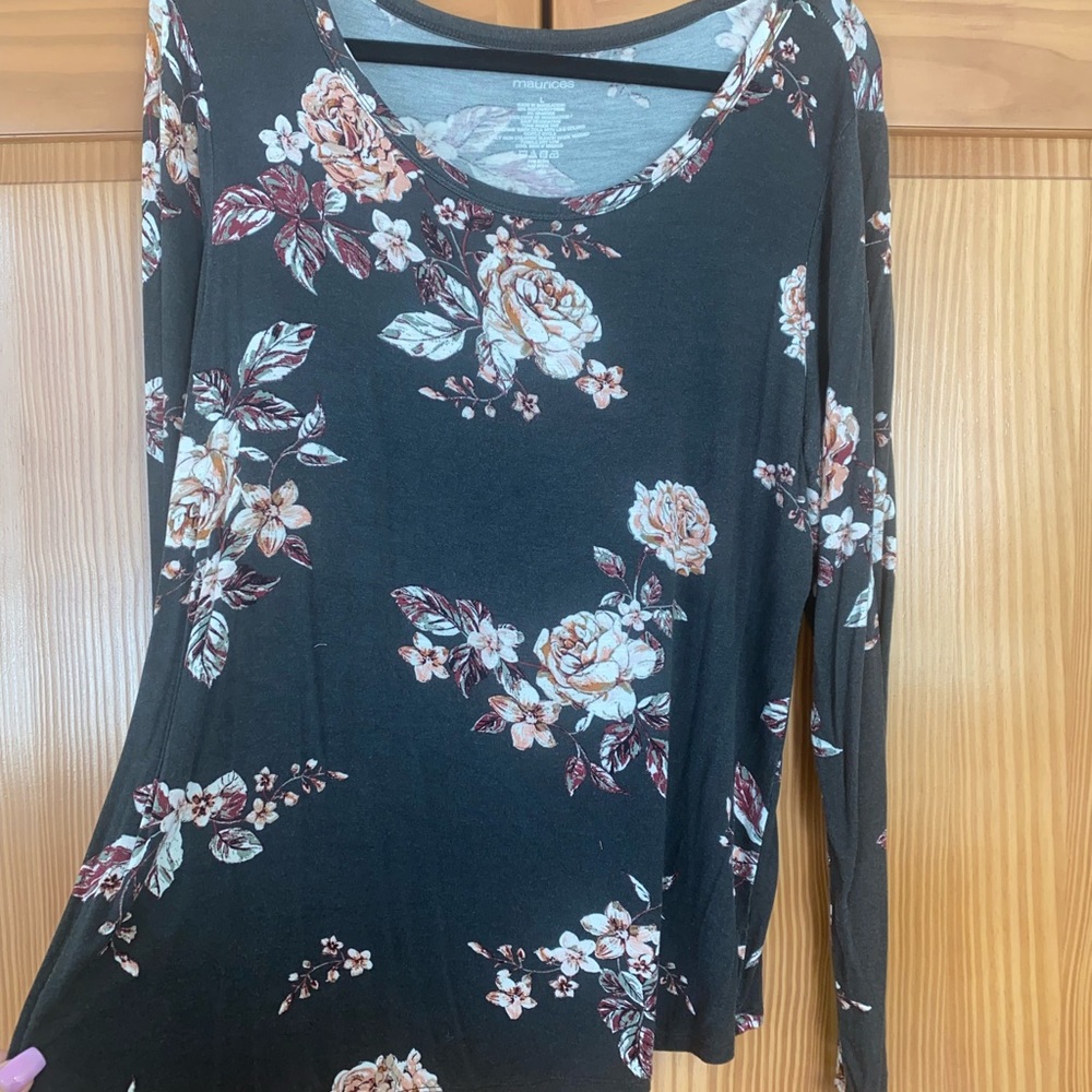 Flower print long sleeve